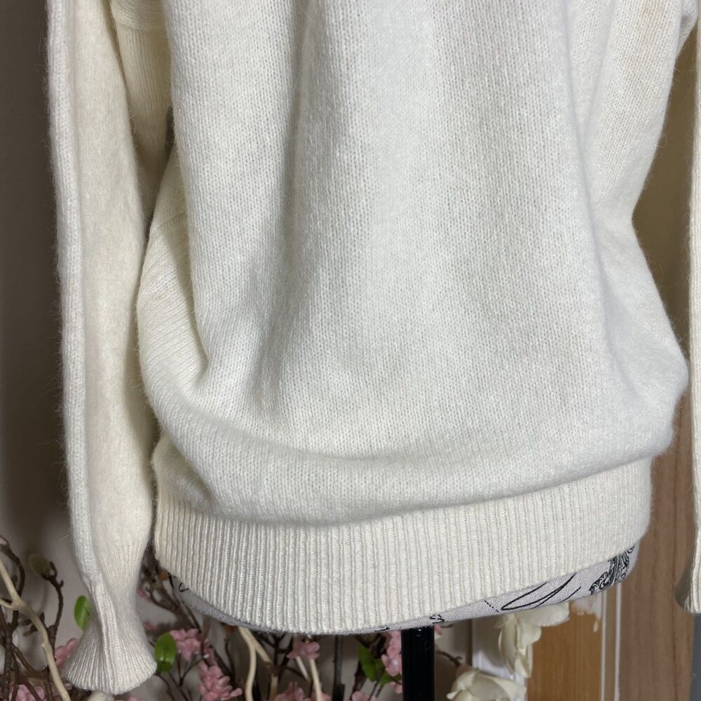 Edinburgh Lambswool Collared Pullover Sweater But… - image 8